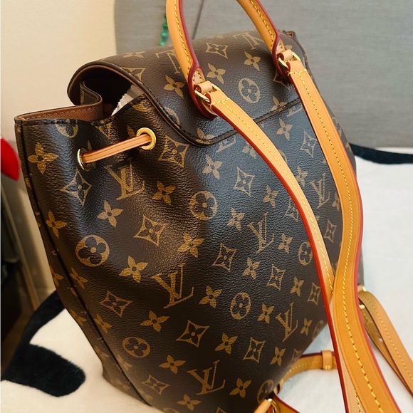 It’s a MONTS NM PM MNG WN M45501 Brand new never used! Very good condition. - Picture 9 of 11